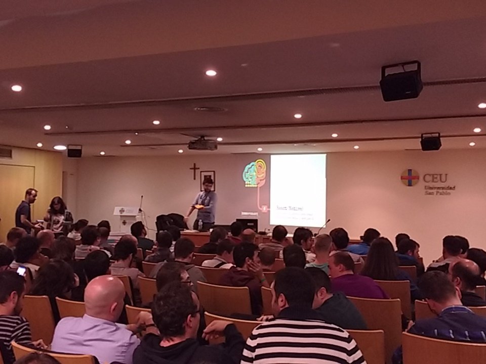 2015-11-28-codemotiones-2